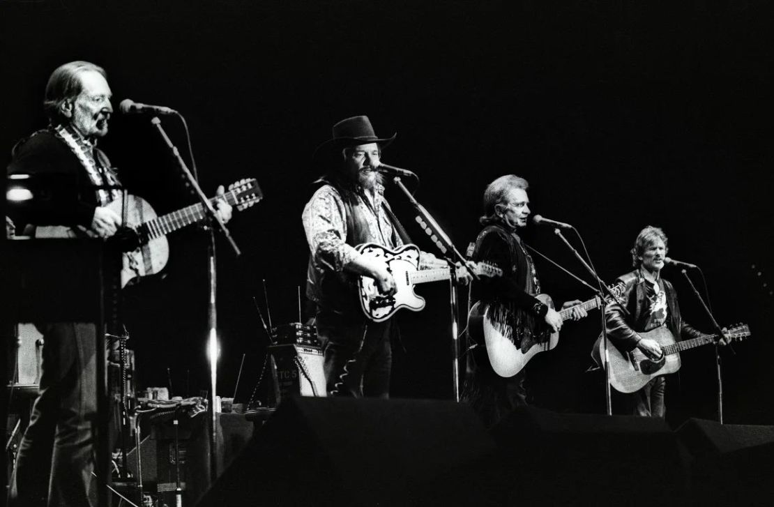 The Highwaymen, L-R Willie Nelson, Waylon Jennings, Johnny Cash and Kris Kristofferson perform on stage in 1992. Credit: Rob Verhorst/Redferns/Getty Images.