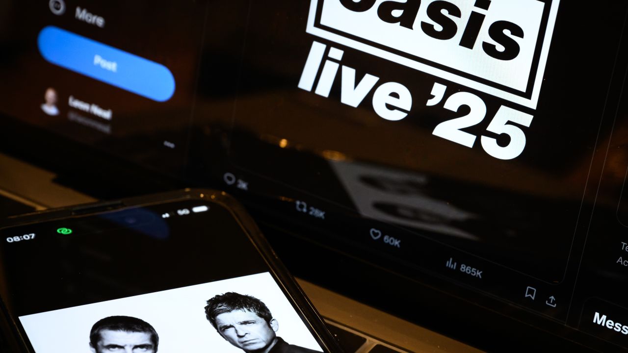 LONDON, ENGLAND - AUGUST 27: In this photo illustration by X, formerly on Twitter, Oasis announce their reunion shows for next summer on August 27, 2024 in London, England. Brothers Liam and Noel Gallagher, who have been apart for more than 15 years, have announced that they will be reuniting their band Oasis for a series of concerts next summer. The Manchester band had a number of hits in the 1990s including Wonderwall, Champagne Supernova and Don't Look Back in Anger. (Photo by Leon Neal/Getty Images)